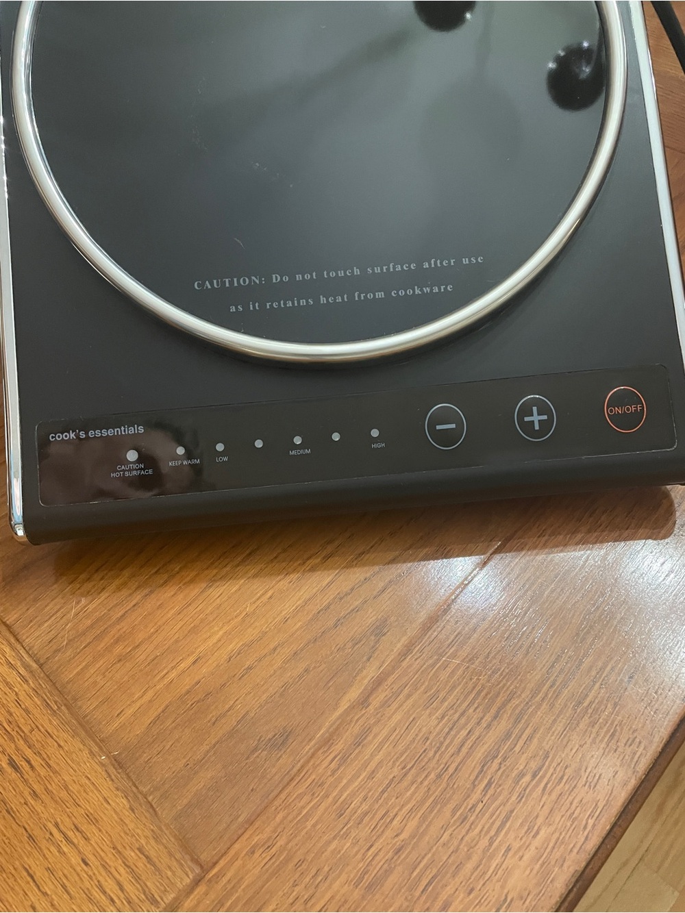Black Single Induction Cooktop - Picture 5 of 7